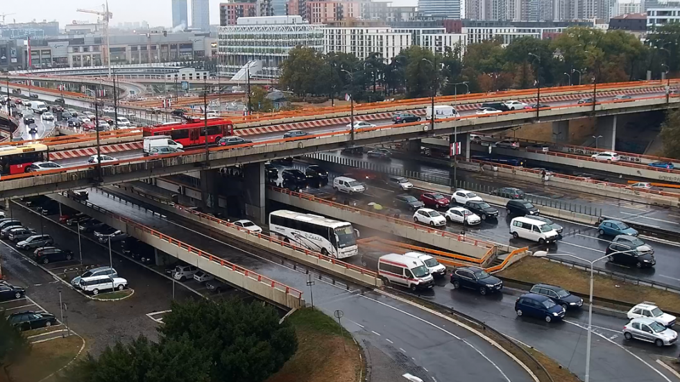 AMSS: Sutra se očekuje povećan intenzitet saobraćaja na svim putnim pravcima u Srbiji
