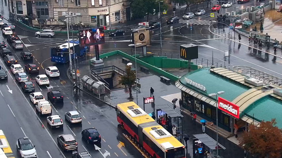 Saobraćajne gužve u Beogradu: Da li bi veći broj vozila gradskog prevoza rasteretilo ulice?