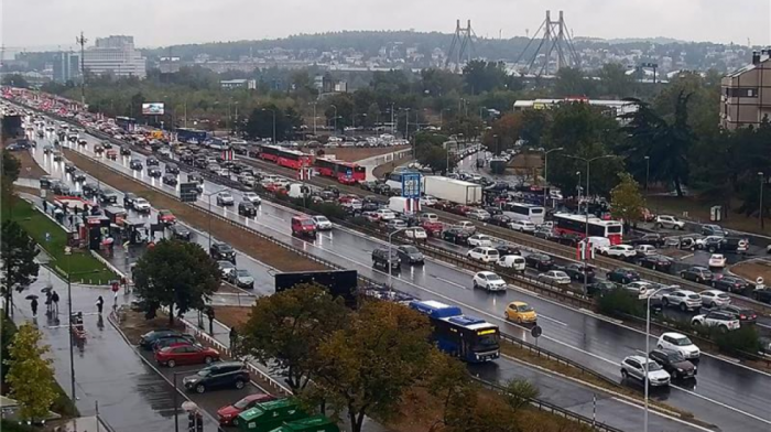 Agencija za bezbednost saobraćaja: Stižu radari koji otkrivaju tri najčešće greške vozača