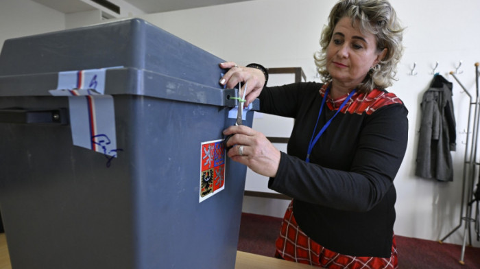 Završeni parlamentarni izbori u Češkoj, izlaznost oko 55 odsto
