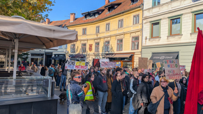 U Mariboru protestovali protivnici abortusa, održan i kontraprotest
