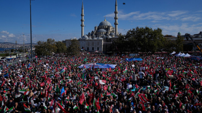 "Gaza je najveće groblje dece": Stotine hiljada ljudi širom Evrope na protestima u znak podrške Gazi
