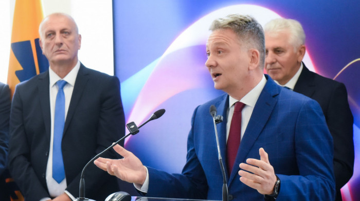 Jovanović: Srbija primenjuje najsavremeniju veštačku inteligenciju i robotizaciju