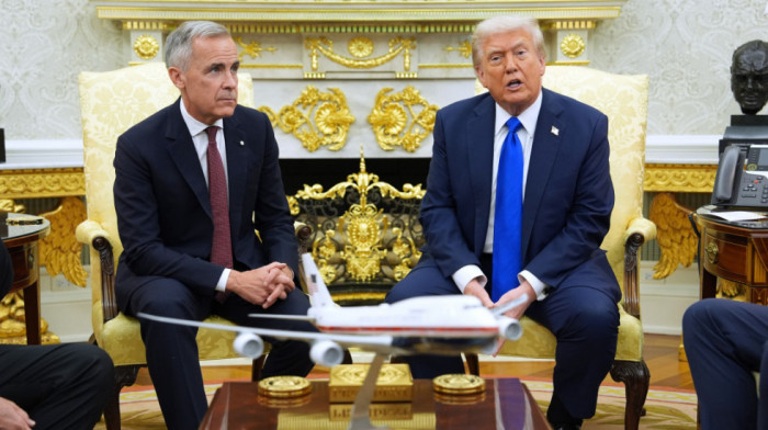 Tramp zapretio carinom od 100 odsto Kanadi ako sklopi trgovinski sporazum sa Kinom