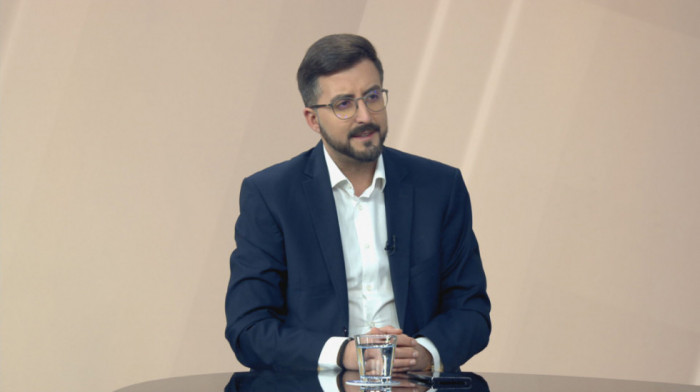 Obrknežev: Blokaderi će se sami uveriti da ih narod neće