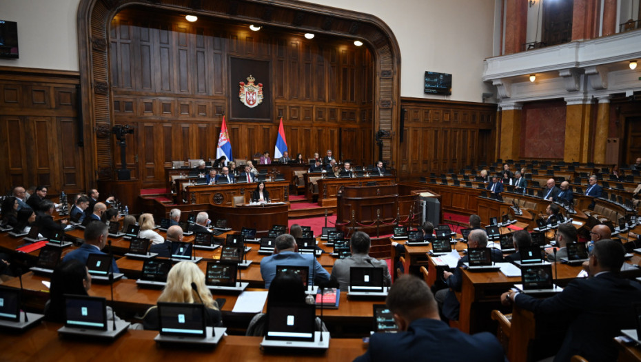 Skupština Srbije završila rad za danas, nastavak sednice u utorak