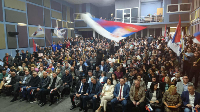 Srpska lista održala predizborni miting u Gračanici
