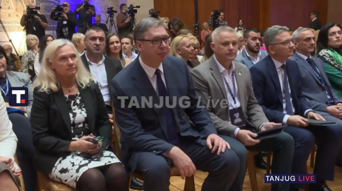 Počela 10. konferencija o bezbednosti dece, učestvuje predsednik Srbije