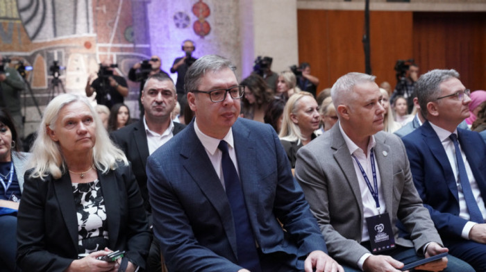 Počela 10. konferencija o bezbednosti dece, učestvuje predsednik Srbije
