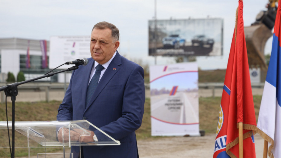 Dodik: Pokrenućemo spor da se na nivou BiH ne može derogirati Ustav Republike Srpske
