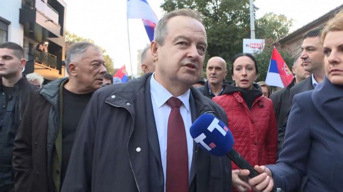 Dačić: Poruka skupova je podrška srpskom narodu na KiM i da žele prekid blokada