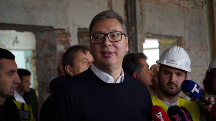 Vučić: Radovi na klinici u Višegradskoj biće gotovi za dve godine