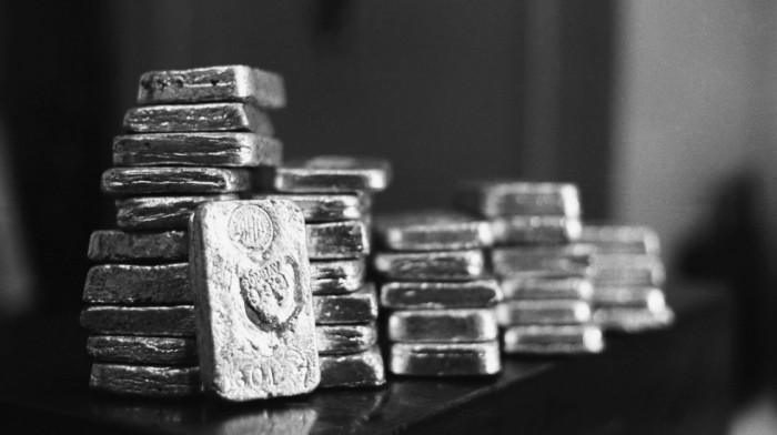 Srebro ulazi u svoje "'zlatno doba": Potražnja eksplodirala i tek će u 2026. godini