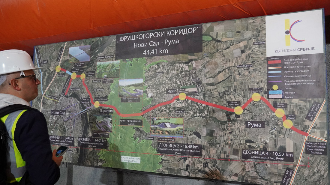 Vučić prisustvuje spajanju konstrukcije na mostu preko Dunava u Novom Sadu