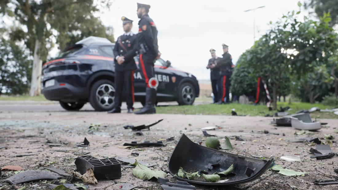Bomba eksplodirala ispod automobila italijanskog novinara u Italiji