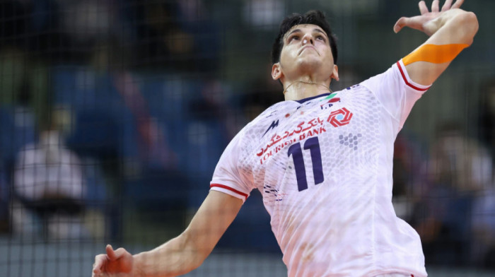 Iranski odbojkaš Saber Kazemi u indukovanoj komi nakon kolapsa u bazenu