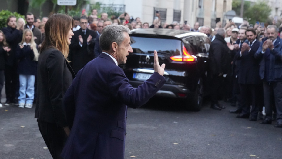 Oko tri četvrtine Francuza ne želi da se Sarkozi vrati na političku scenu