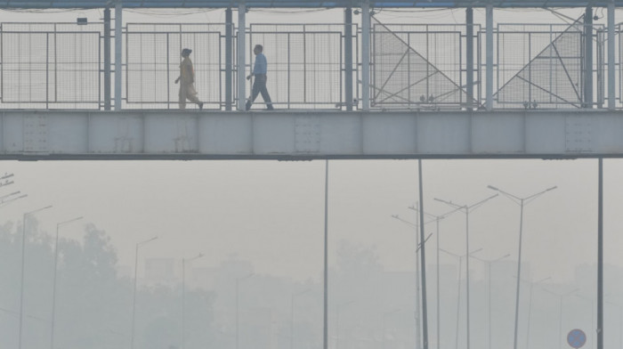 Nju Delhi obavio smog, stanovnicima savetovano da ostanu u kućama