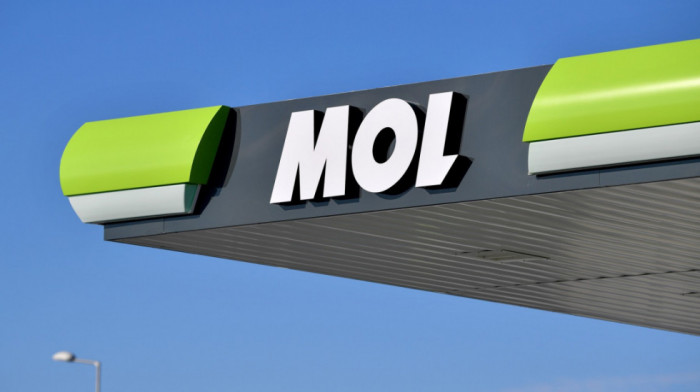 MOL grupa: Nije bilo spoljnog uticaja na požar u našoj rafineriji u Mađarskoj