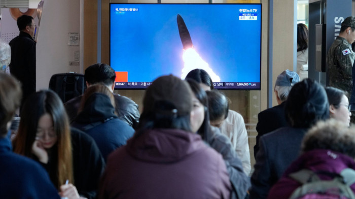 Severna Koreja lansirala balističke rakete: Južna Koreja sazvala hitan sastanak