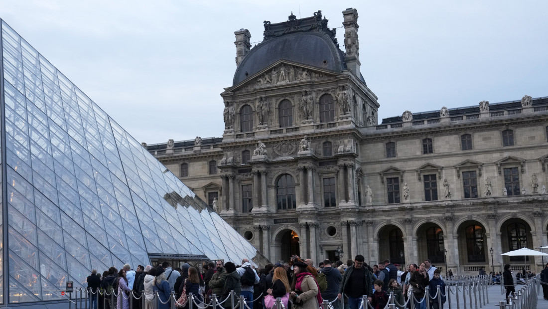 Galerija u Luvru zatvorena zbog nestabilnih greda: Najpopularniji muzej u svetu zahteva dodatnu restauraciju