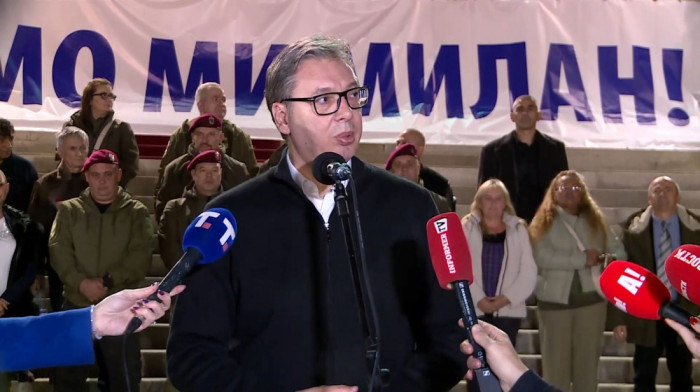 Vučić ispred Narodne skupštine: Bilo je pitanje trenutka kada će se ovako nešto dogoditi, upozoravali smo bezbroj puta