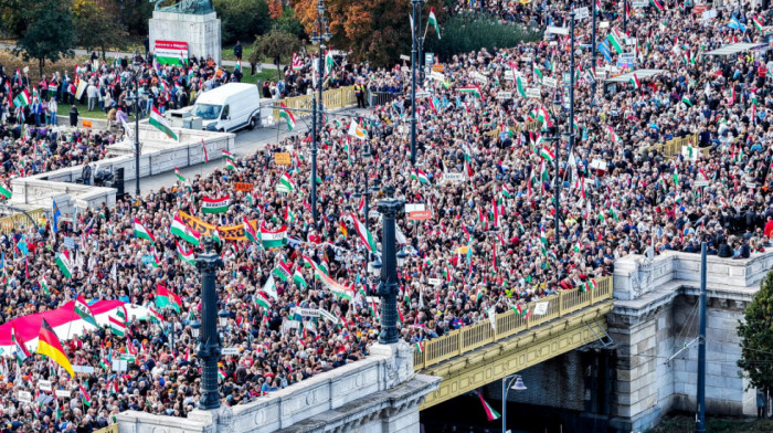 Orban poručio povodom Marša mira u Budimpešti: Nećemo ginuti za Ukrajinu
