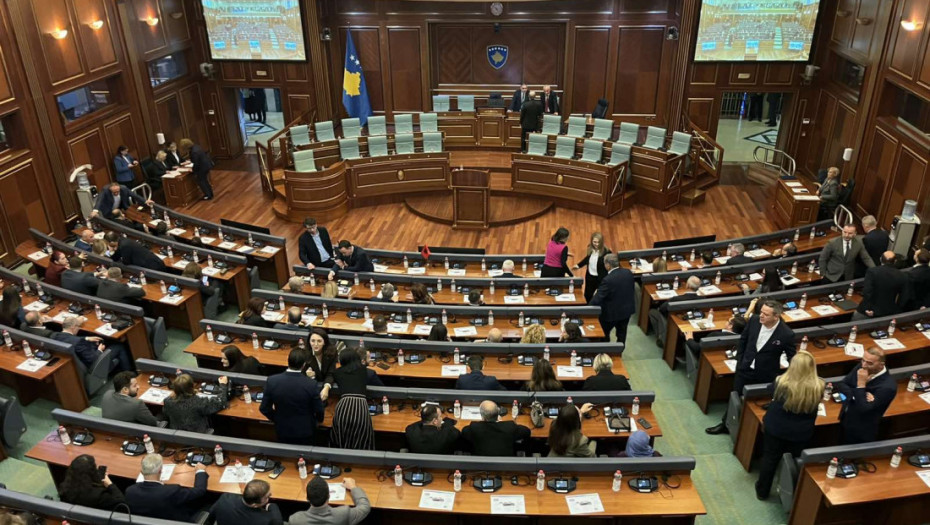 Ima li Konjufca dovoljan broj glasova? Sutra glasanje o izboru nove vlade privremenih prištinskih institucija