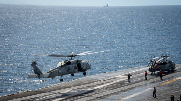 Nesreća tokom rutinske operacije: Helikopter i borbeni avion američke mornarice obrušili se u Južnom kineskom moru