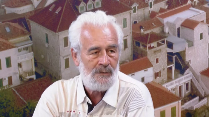 Đorđo Sladoje laureat nagrade "Miroslav Antić" za knjigu "Kalendar moje majke"