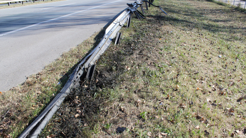 Dežurni javni tužilac izvršio uviđaj lica mesta teške nesreće kod Novog Sada, izdao naredbe