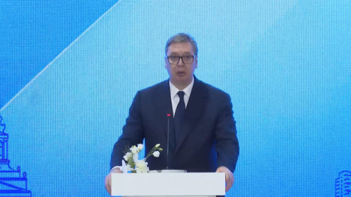 Počeo poslovni forum Srbija-Uzbekistan u Taškentu, prisustvuje Vučić