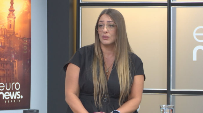 "Beauty industrija uzela maha na društvenim mrežama": Kako izbeći zamke nelicenciranih edukacija