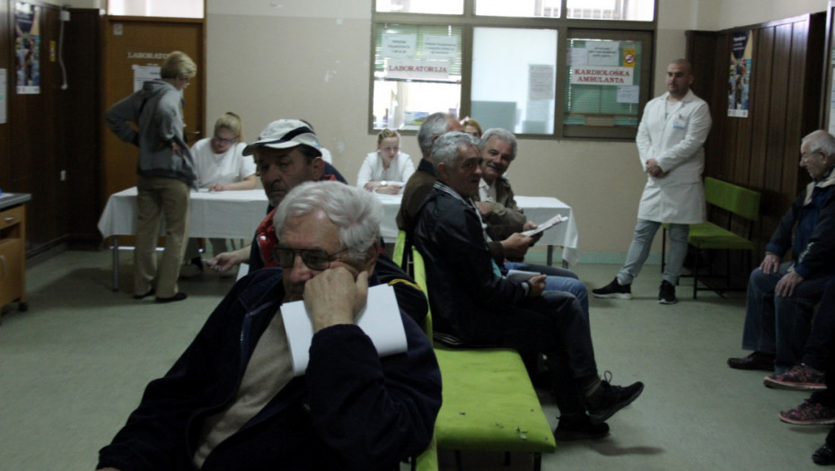 U domovima zdravlja biće uvedene noćne smene, Lončar: Cilj smanjiti gužve i da građani brže dobiju pomoć