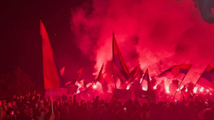 Kraljevčani dočekali Srbe s KiM koji pešače ka Novom Sadu