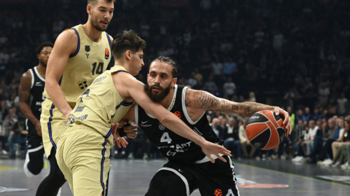 Klajburn heroj Barselone: Partizan pao nakon trojke sa pola terena