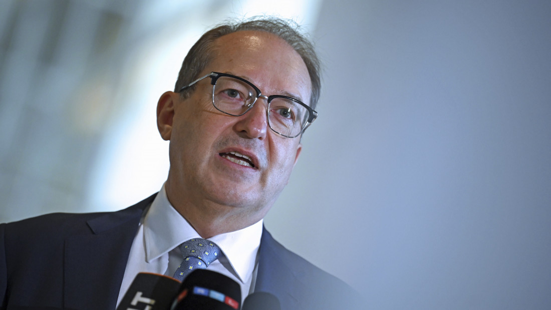 Dobrint: Nemačka je svakodnevna meta hibridnog ratovanja