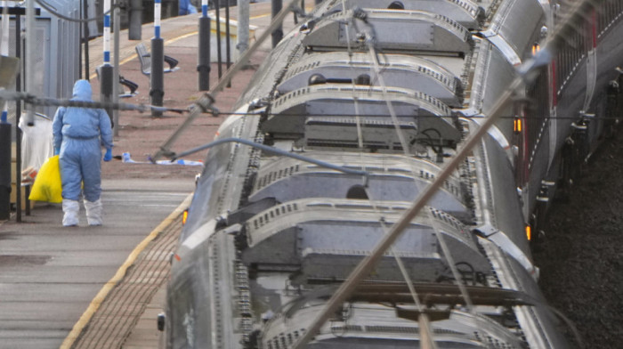 Britanski ministar odbrane povodom masovnog ubadanja nožem u vozu: Suočavamo se sa novom erom pretnji