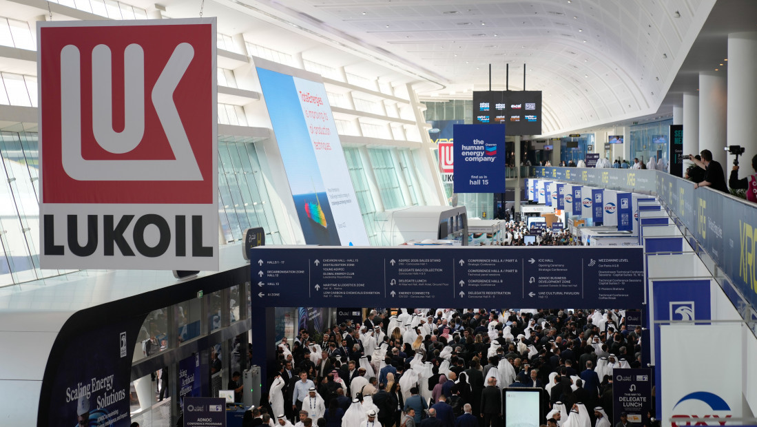 Bugarski parlament odobrio vanredna ovlašćenja upravnika za prodaju Lukoila