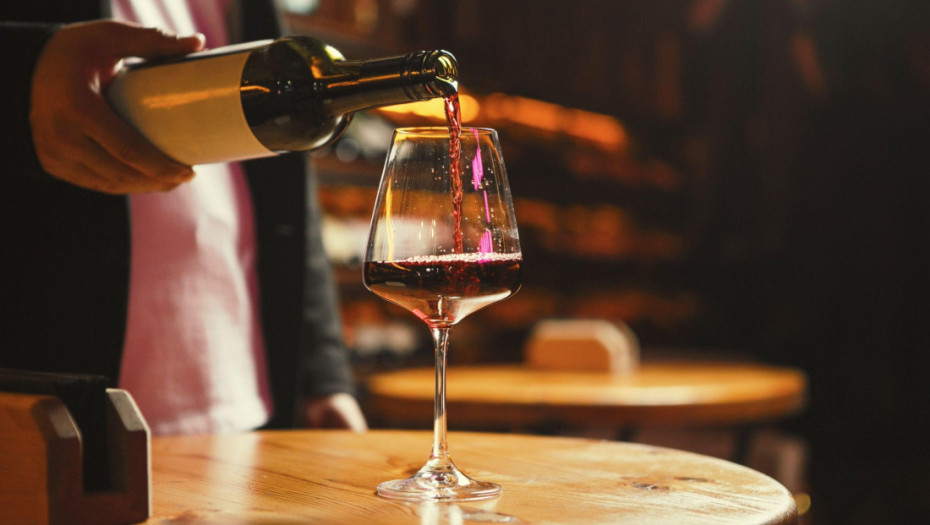 Tajland pooštrio zabranu alkohola: Prodaja i konzumiranje biće dozvoljeno samo deset sati dnevno