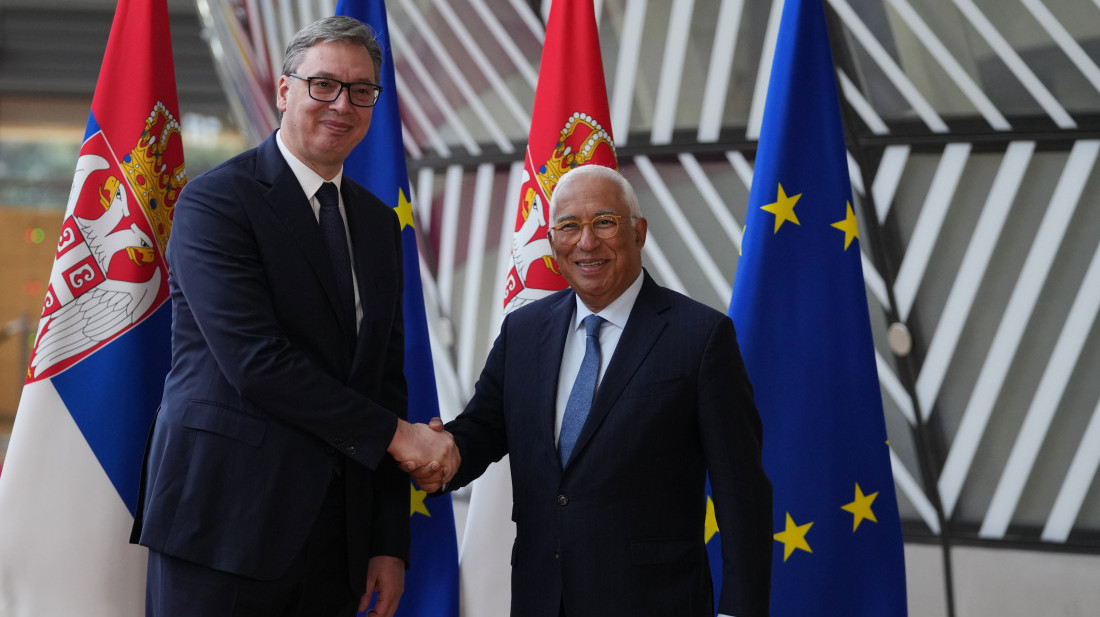 Počeo sastanak Vučića i Košte u Palati Srbija