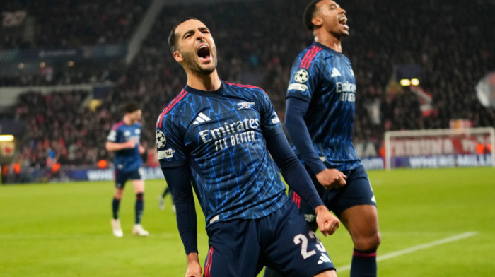 Arsenal gazi sve pred sobom: "Tobdžije" rutinski protiv Slavije u Pragu