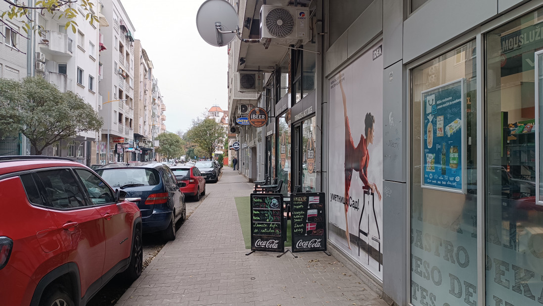 Muškarac (25) iz Crne Gore isečen nožem u Novom Sadu: Policija brzom intervencijom uhapsila napadača