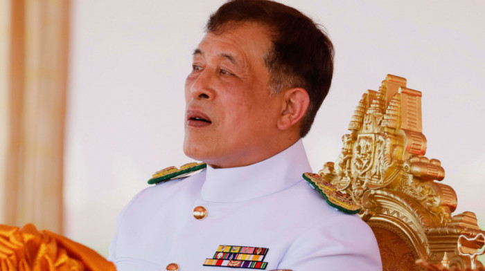 Maha je najbogatiji kralj na svetu: Ima 17.000 nekretnina, 38 privatnih aviona i 43 milijarde dolara