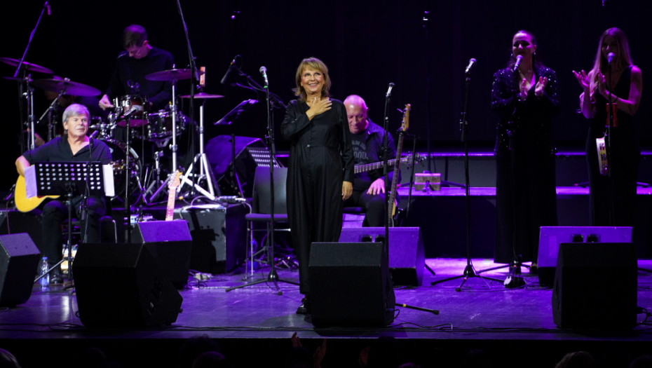 Bilja Krstić u MTS dvorani održala koncert na svoj 70. rođendan