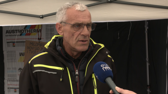 Autoprevoznik Milomir Jaćimović započeo štrajk glađu ispred Banovine