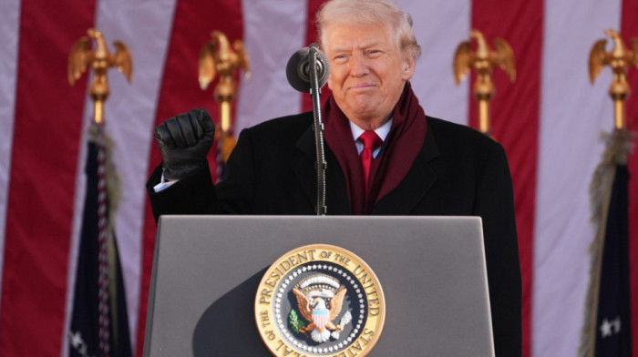 Tramp na Nacionalnom groblju veterana u Arlingtonu: Dan veterana ćemo zvati Dan pobede u Prvom svetskom ratu