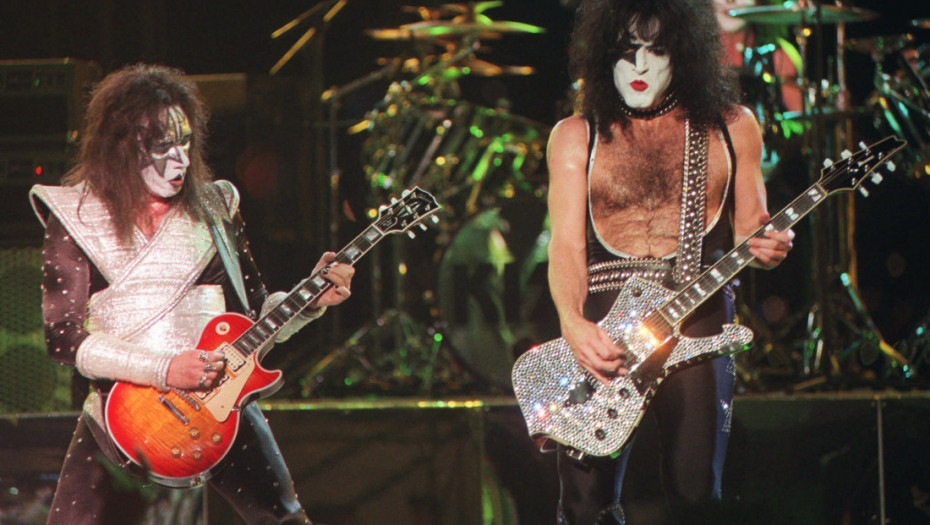 Gitarista grupe Kiss preminuo od povreda zadobijenih u padu: Obdukcija otkrila frakture lica u predelu očiju i levog uha