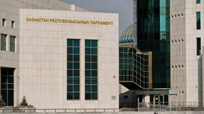 Donji dom parlamenta Kazahstana zabranio LGBT propagandu, reagovale organizacije za ljudska prava
