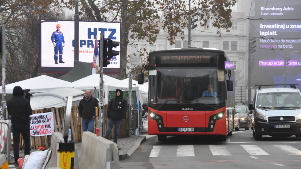 AMSS: Oprez zbog magle ujutru i uveče, nema zadržavanja na graničnim prelazima